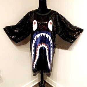 Embellished T-shirt dress.